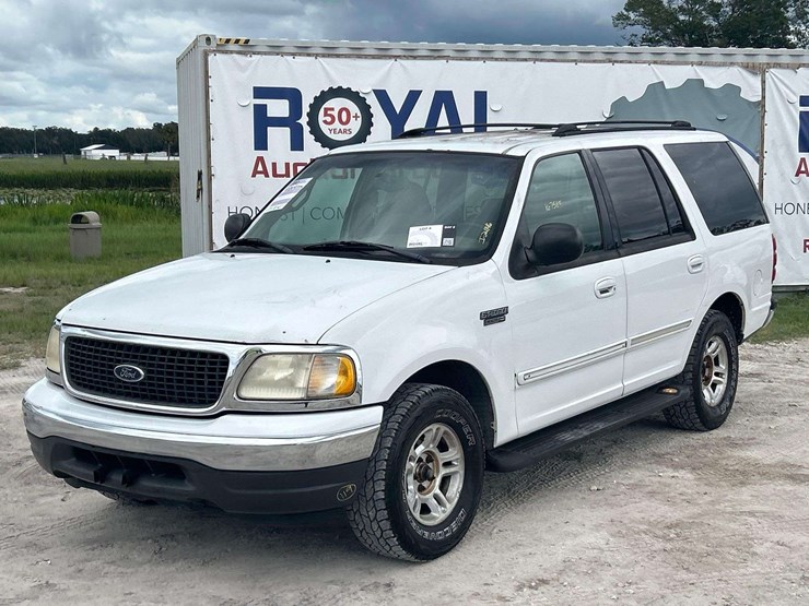 2000-ford-expedition-image-1