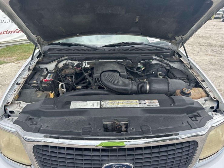 2000-ford-expedition-image-9