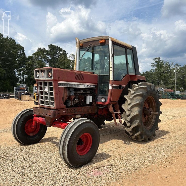 INTERNATIONAL 986
