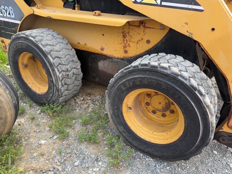 2004-caterpillar-262b-image-7