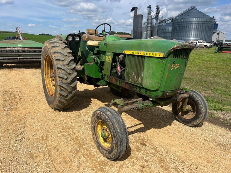 1970-john-deere-3020-image-4