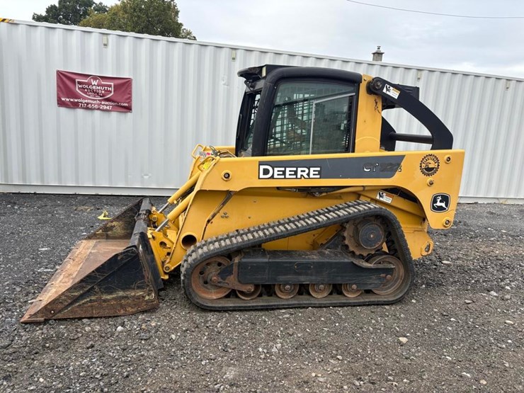 2007-john-deere-322-image-2