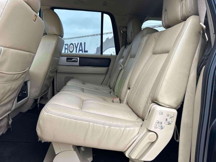 2015-ford-expedition-image-20