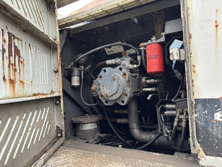 link-belt-240-lx-image-28