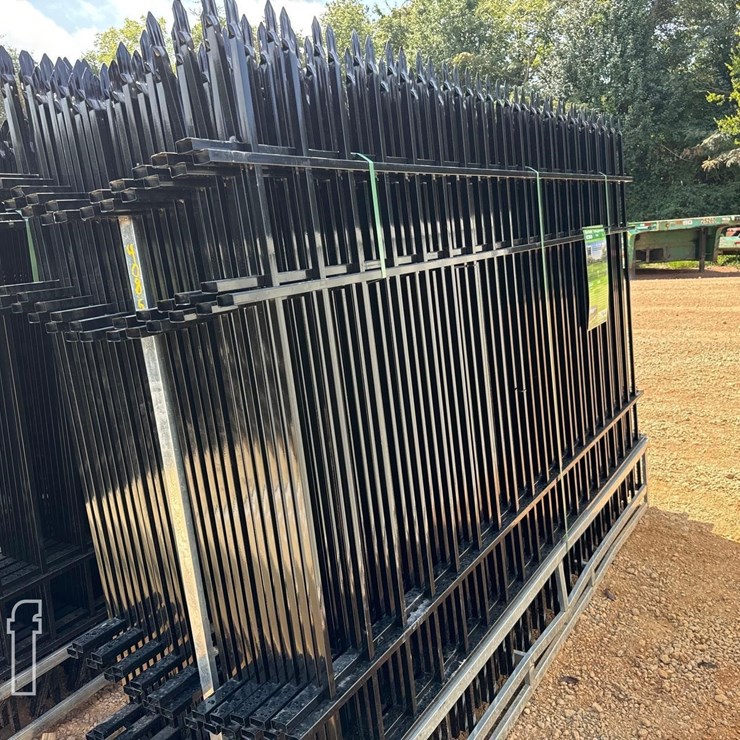 HURRICANE 10FT WROUGHT IRON SITE GATES