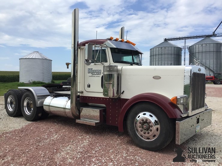 2000-peterbilt-379-image-3