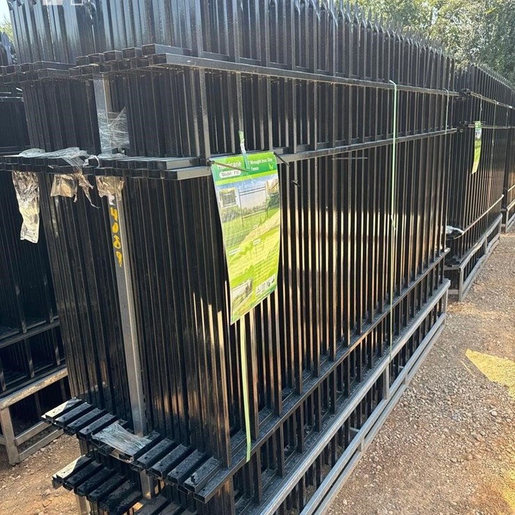 HURRICANE 10FT WROUGHT IRON SITE FENCE