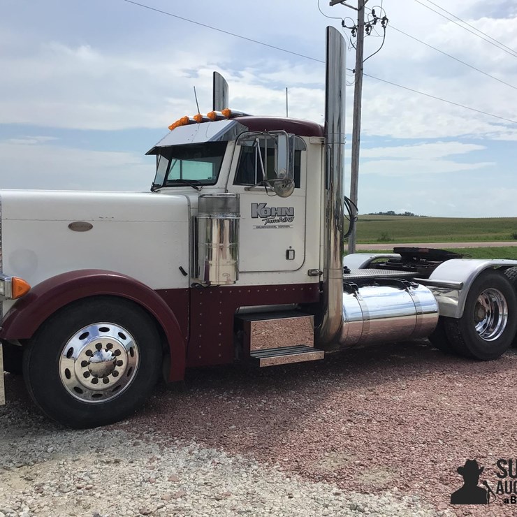 2000 PETERBILT 379