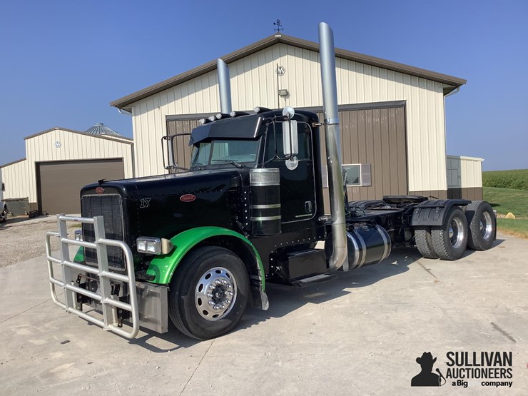 2006-peterbilt-379-image-1