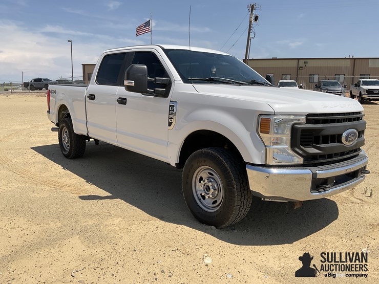2020-ford-f250-xl-image-3