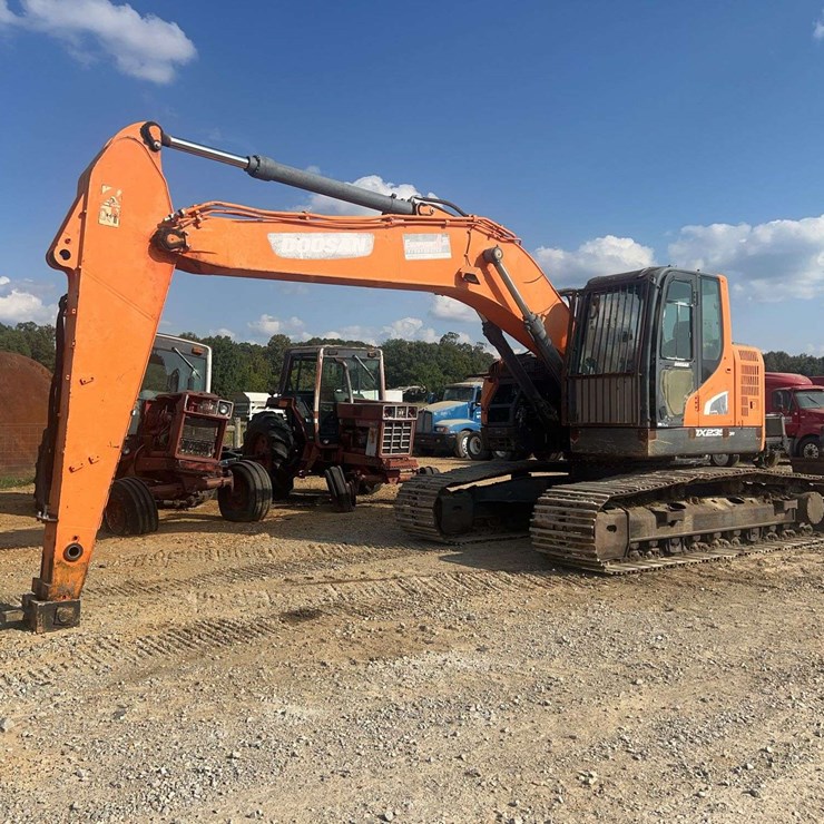 Doosan DX23SLCR-5 Excavator