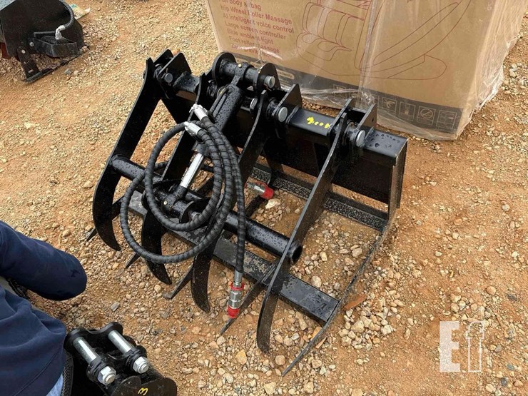 iranch-mini-skid-steer-root-grapple-bucket-attachm-image-1