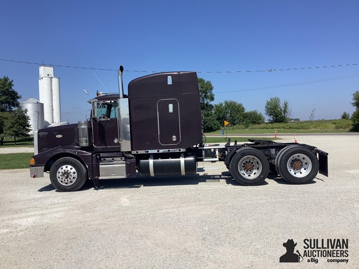 1996-peterbilt-377-image-8