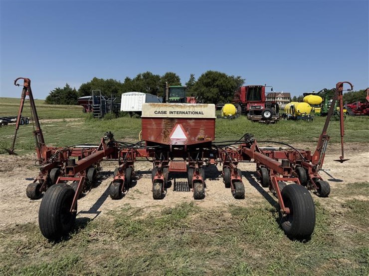 1995-case-ih-950-image-4