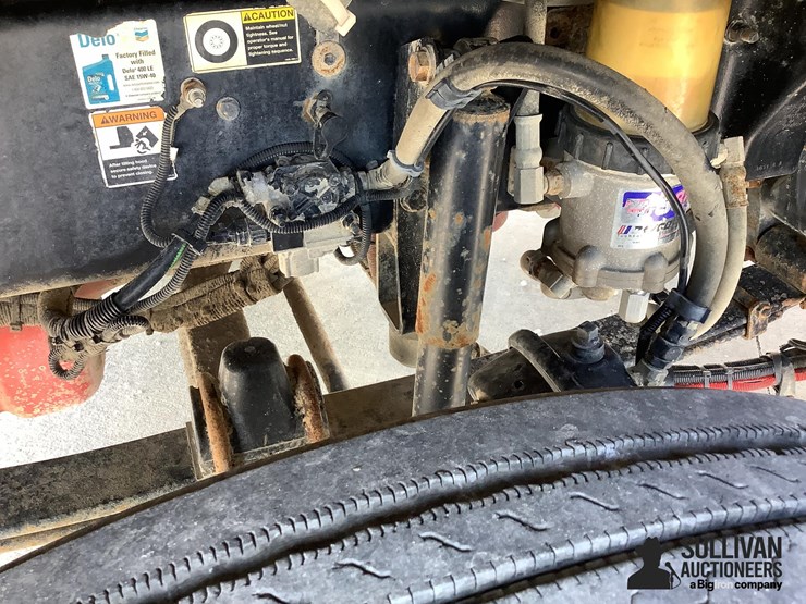 2013-kenworth-t800-image-19