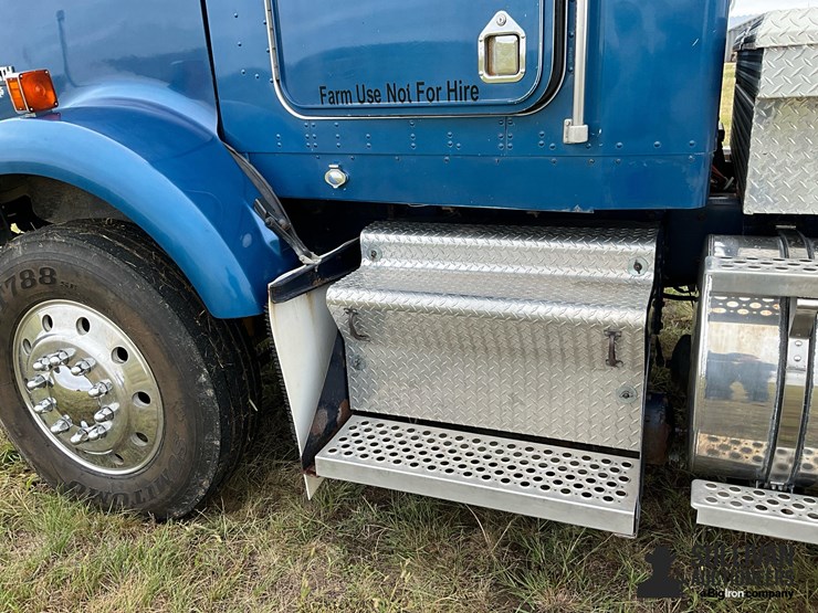 1988-kenworth-t800-image-11