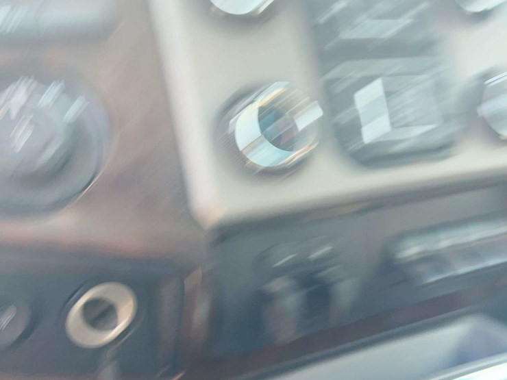 2016-ford-f250-lariat-image-38