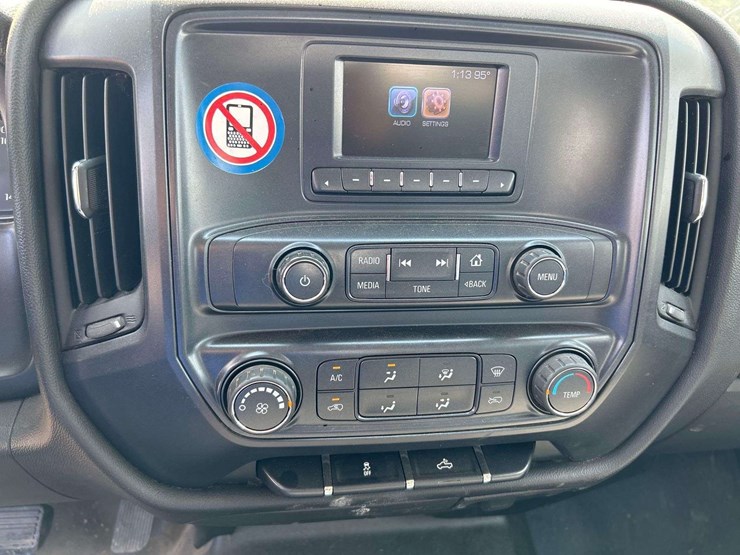 2017-chevrolet-silverado-1500-image-15
