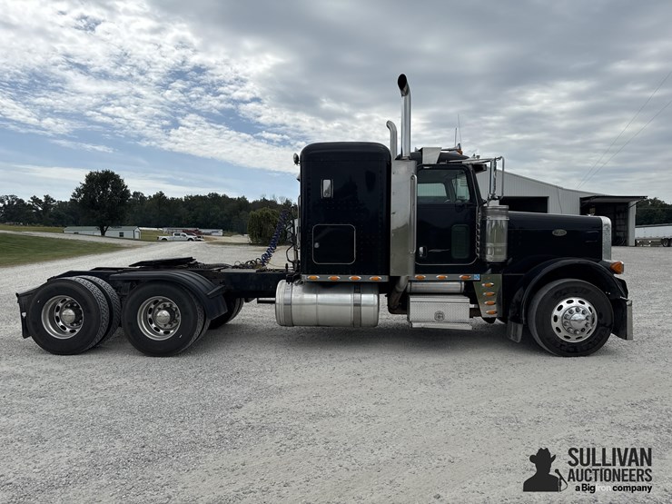 2006-peterbilt-379-image-4