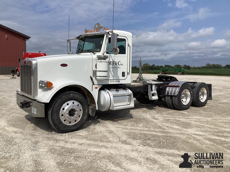 2009-peterbilt-367-image-1