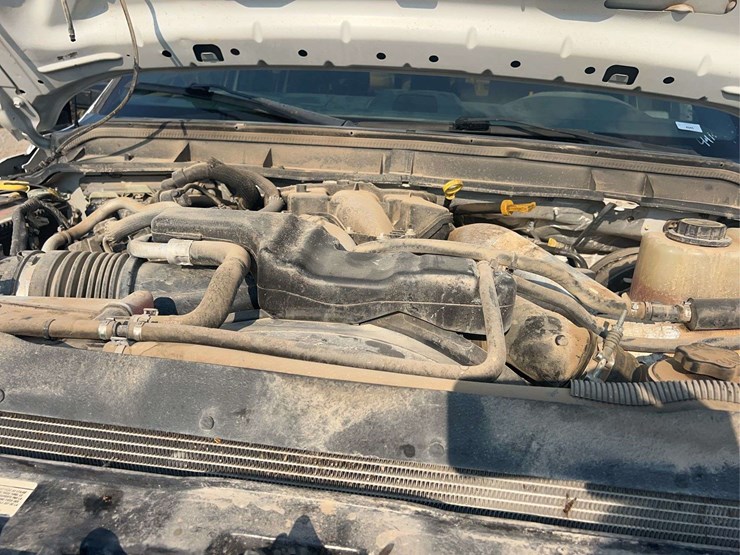 2016-ford-f250-lariat-image-42