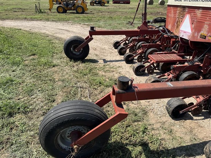 1995-case-ih-950-image-13