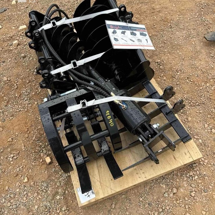 MINI EXCAVATOR ATTACHMENT SET
