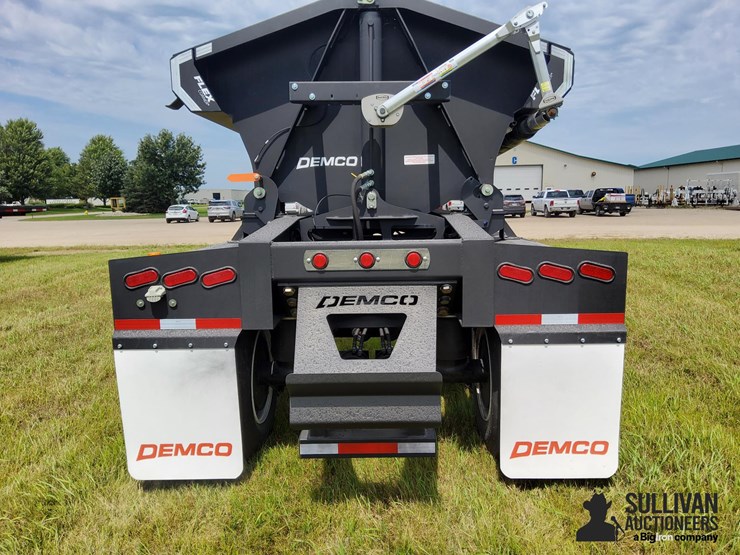 2024-demco-side-dump-image-6