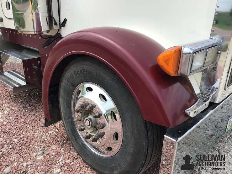 2000-peterbilt-379-image-20