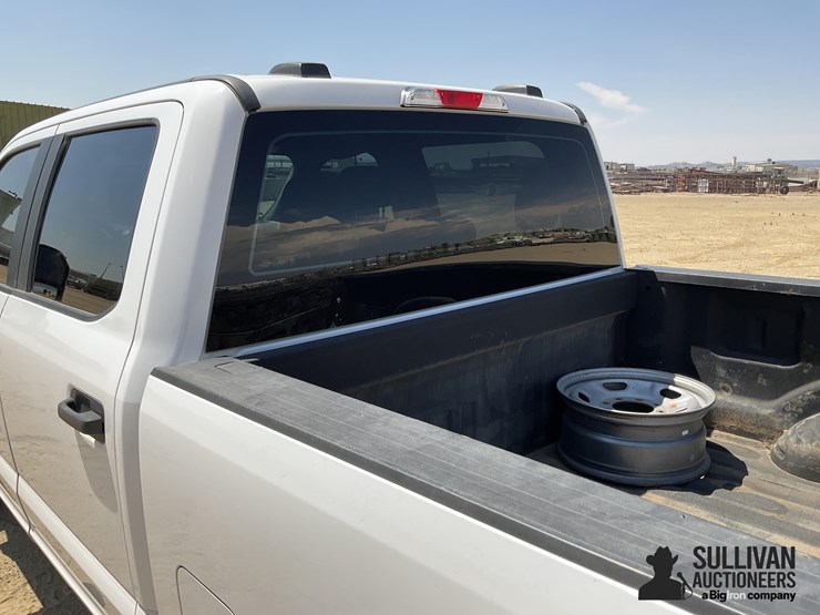 2020-ford-f250-xl-image-14