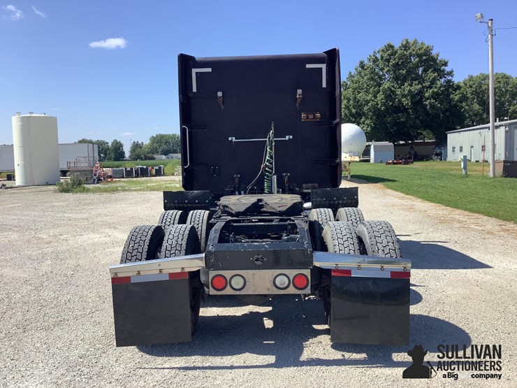1996-peterbilt-377-image-6