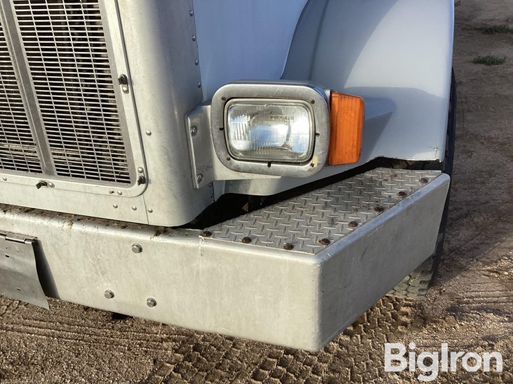 1997-peterbilt-378-image-18