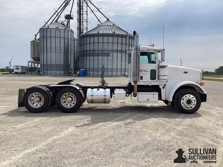 2009-peterbilt-367-image-4
