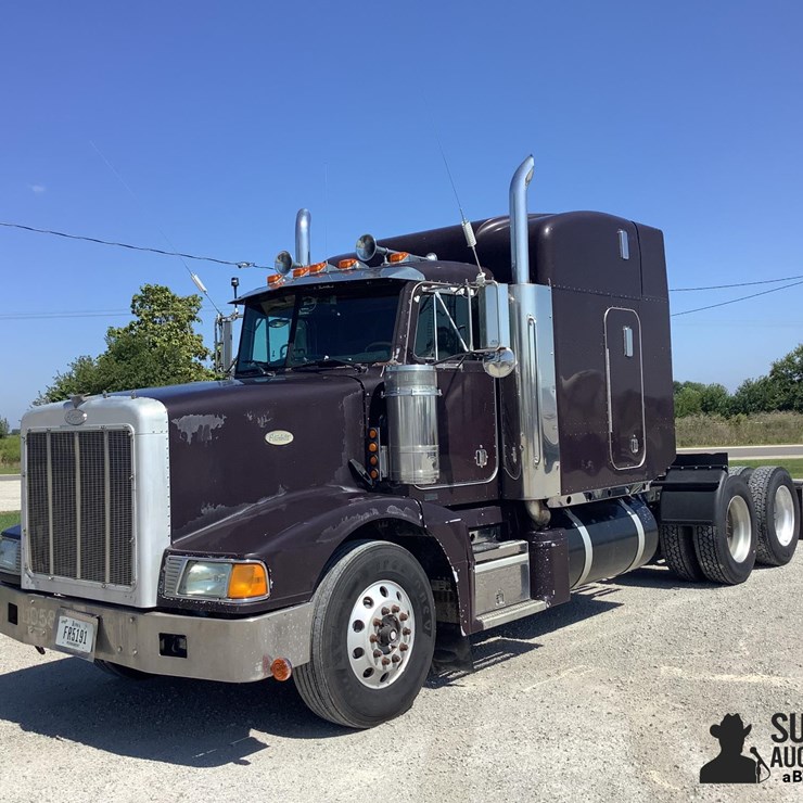 1996 PETERBILT 377