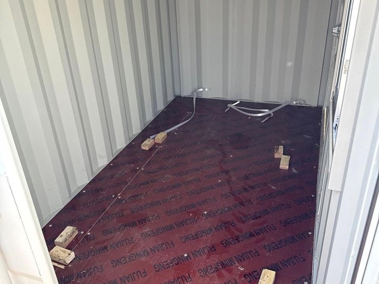 hurricane-5ft-x-10ft-office-container-image-2