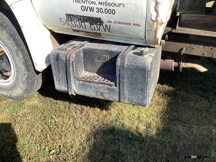 1986-gmc-7000-image-11