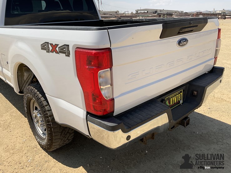 2020-ford-f250-xl-image-15