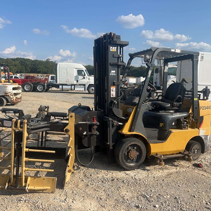 Cat C6000-LP Warehouse Lift