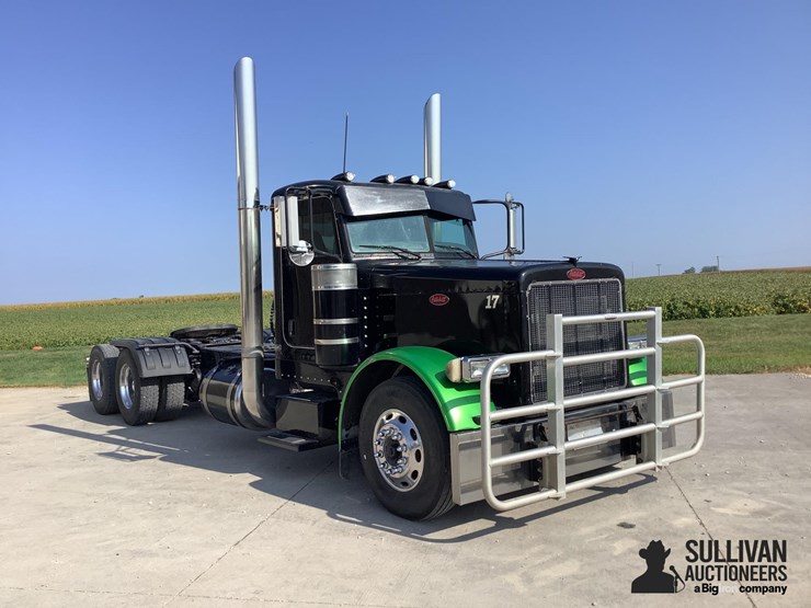 2006-peterbilt-379-image-3