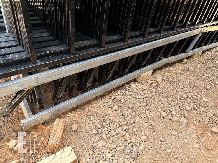 hurricane-10ft-wrough-iron-site-fence-image-2