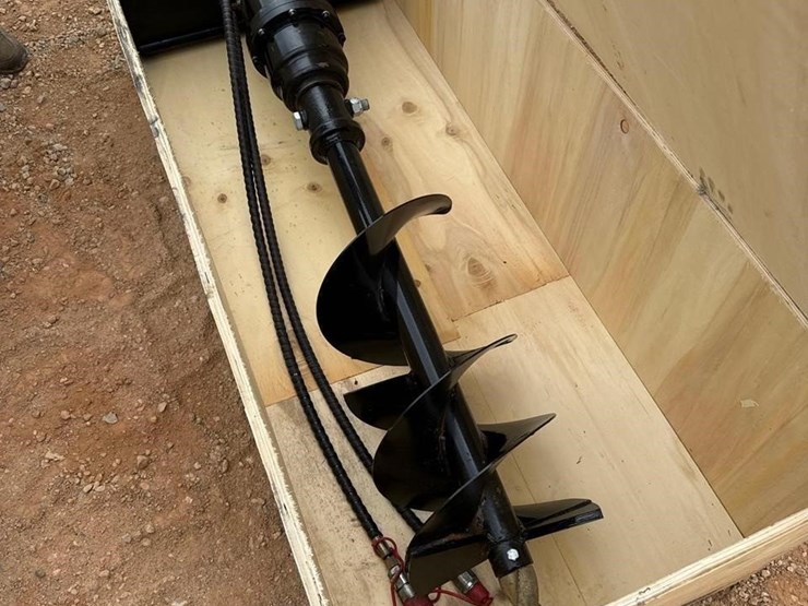 mini-skid-steer-auger-attachment-image-1