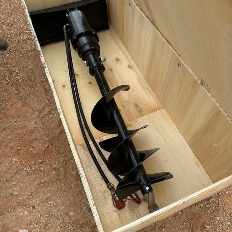 MINI SKID STEER AUGER ATTACHMENT