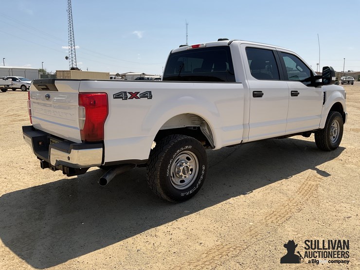 2020-ford-f250-xl-image-5
