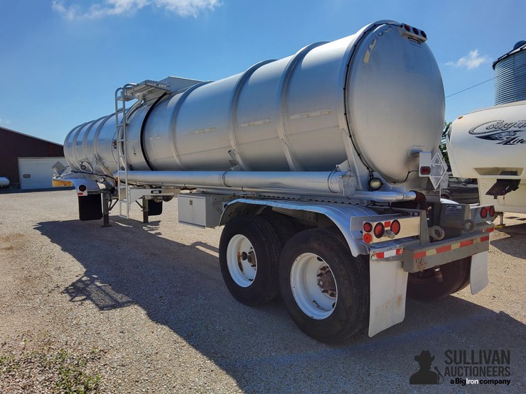 2007-polar-tanker-image-7