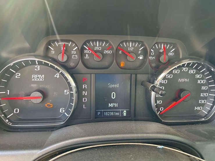 2017-chevrolet-silverado-1500-image-13
