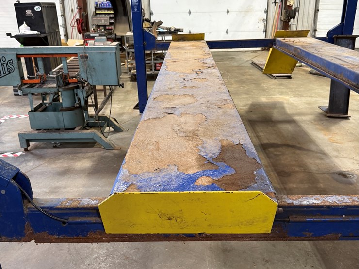 #108-•-2013-bendpak-hd-9-4-post-auto-lift-image-16