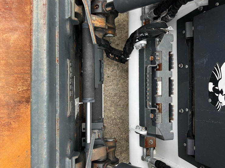 2022-bobcat-s64-image-7