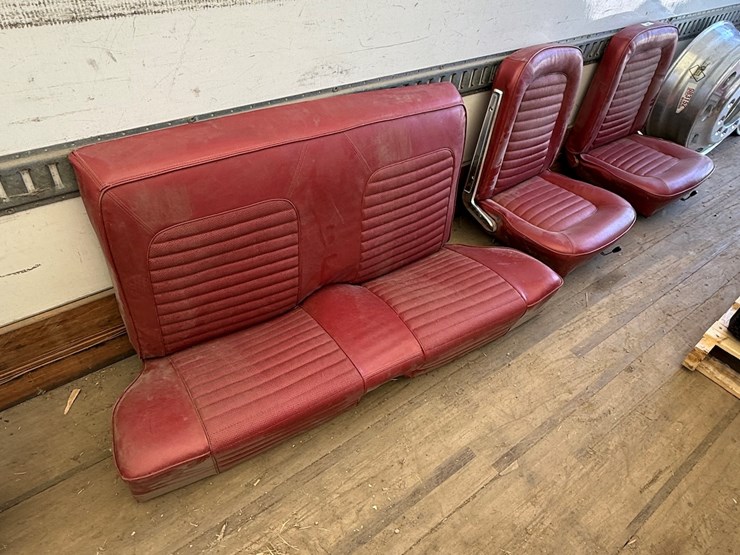 #20-•-1966-mustang-front-&-rear-seats-image-2
