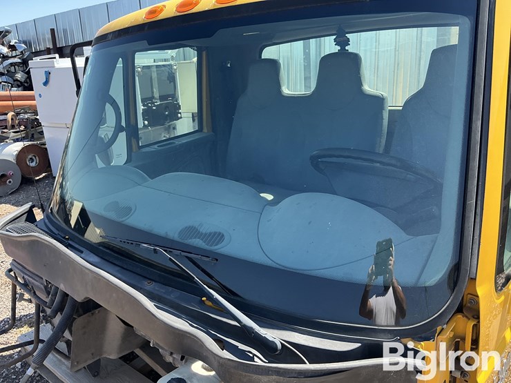 international-durastar-4300-image-9