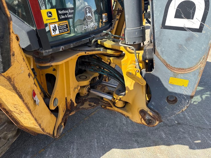 deere-310j-image-10